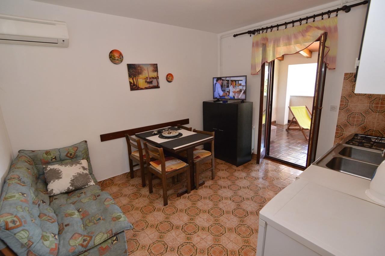 Apartments Mariza Porec Exterior photo