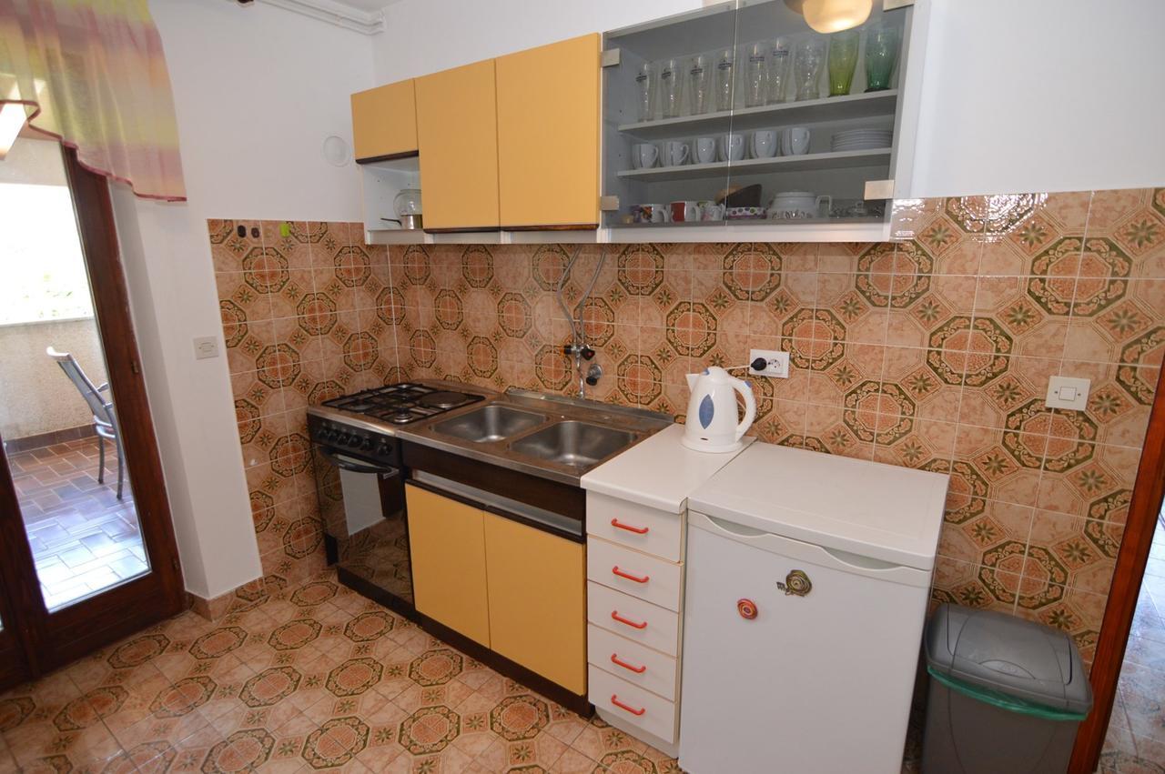 Apartments Mariza Porec Exterior photo
